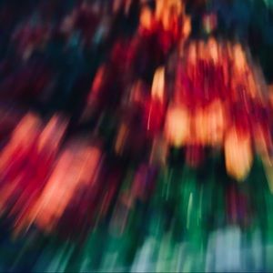 Meet your Posher, Caitlen.